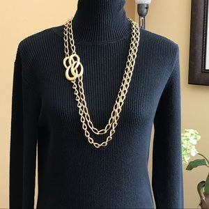 Vintage Monet Gold tone necklace